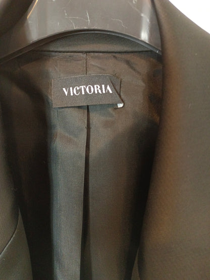 VICTORIA. Blazer negra doble textura T.36