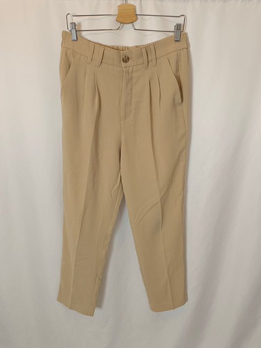 MILANO. Pantalón beige fluido pinzas. T L