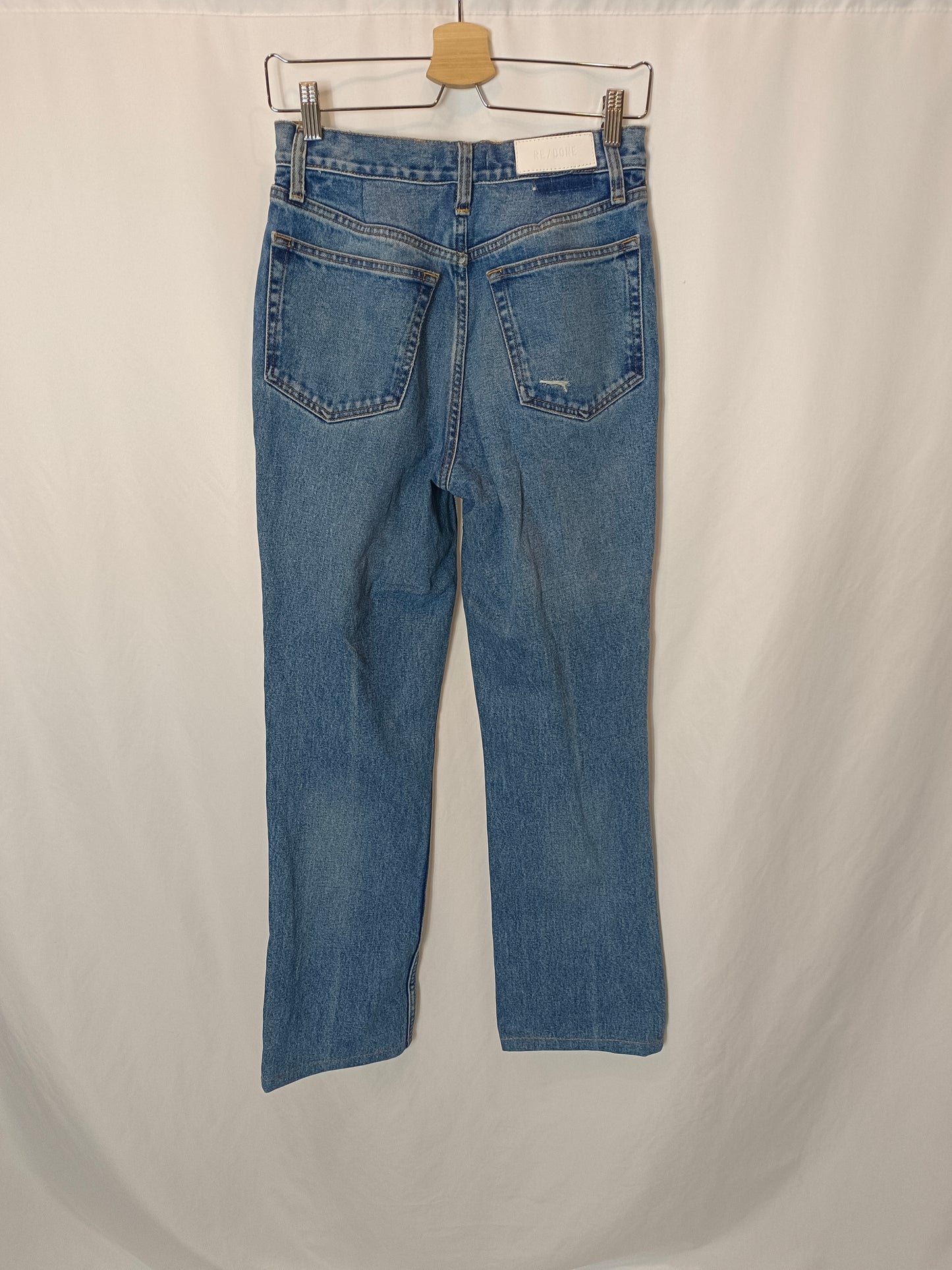 RE/DONE. Pantalón recto denim T.(27)36