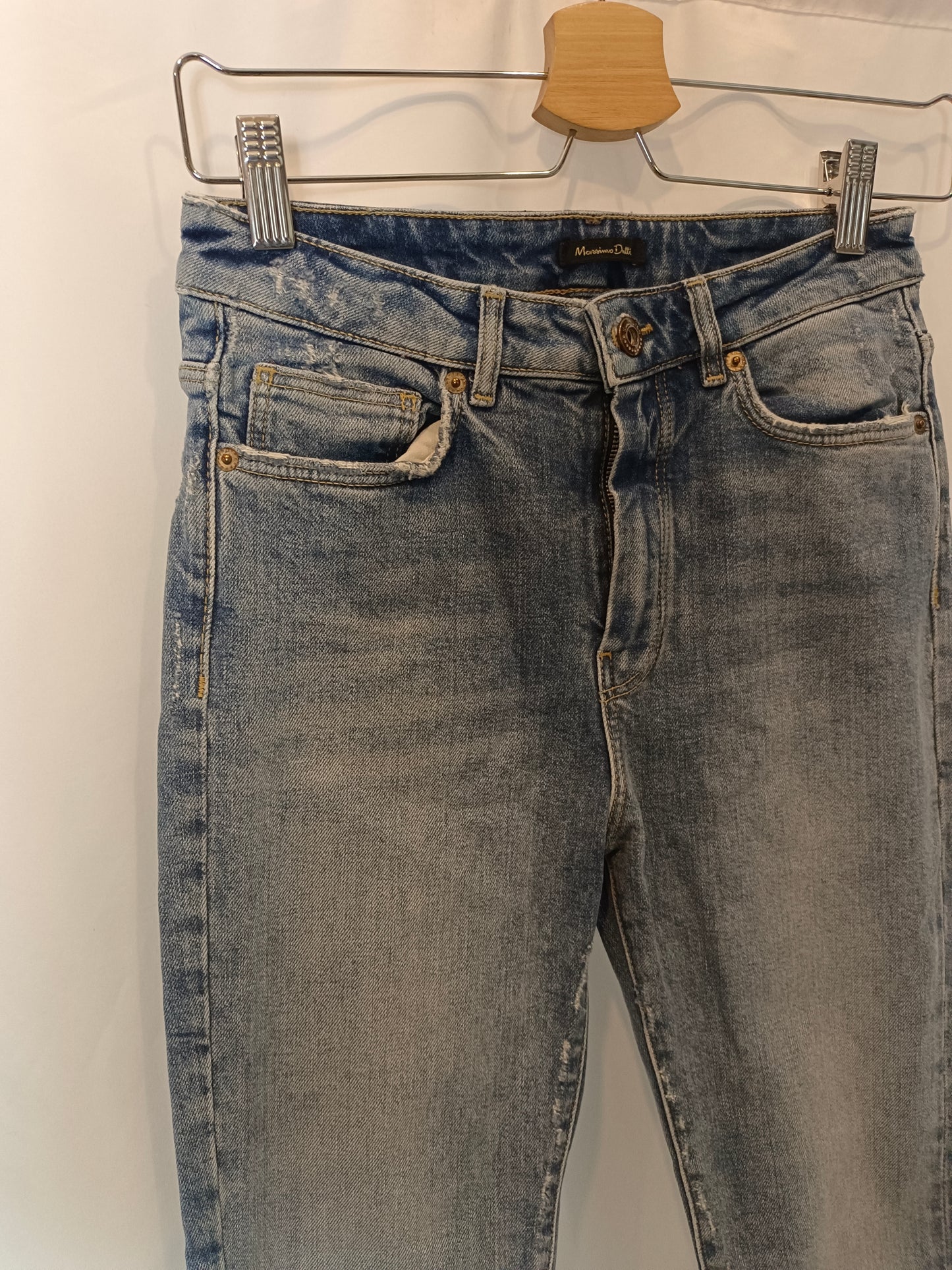 MASSIMO DUTTI. Pantalón pitillo denim T.34