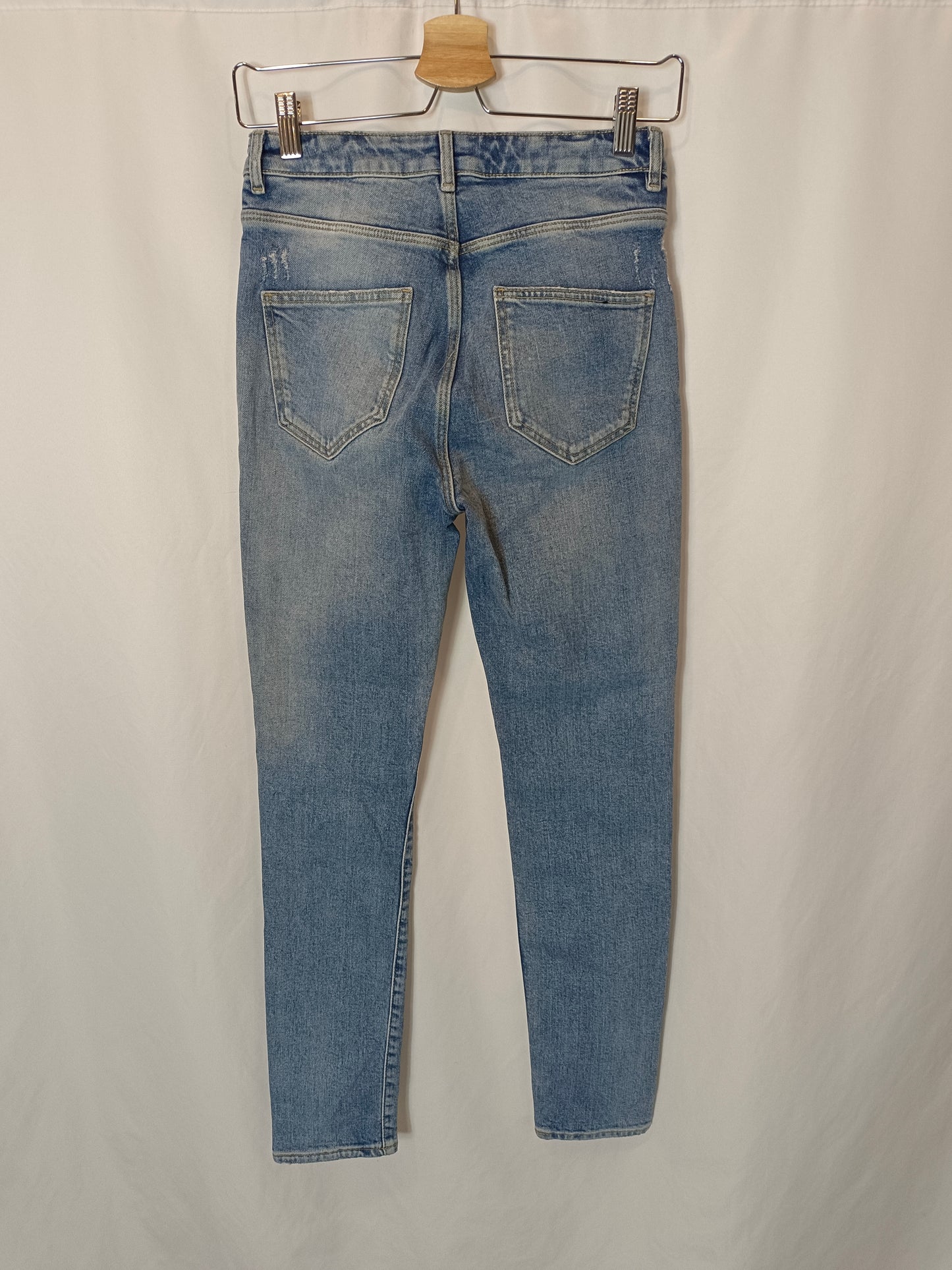 MASSIMO DUTTI. Pantalón pitillo denim T.34