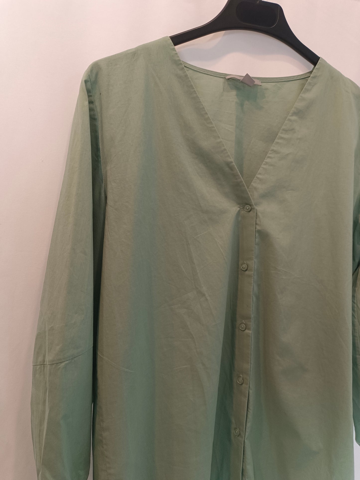 COS. Blusa fluida verde T.xs