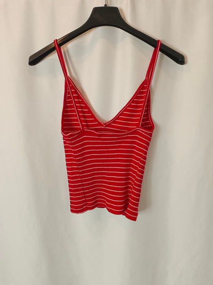 BRANDY MELVILLE.  croptop rojo  rayas canalé T.S