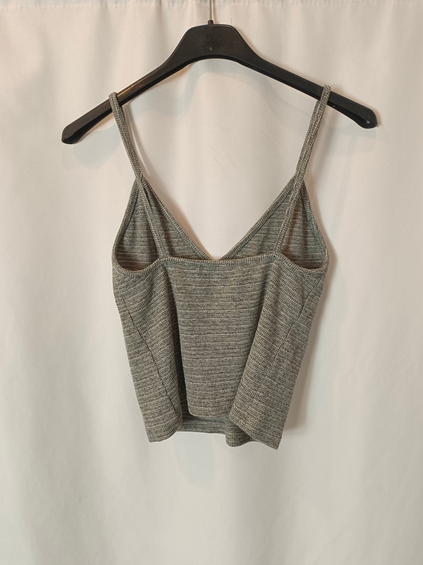 BRANDY MELVILLE.  croptop gris canalé T.S