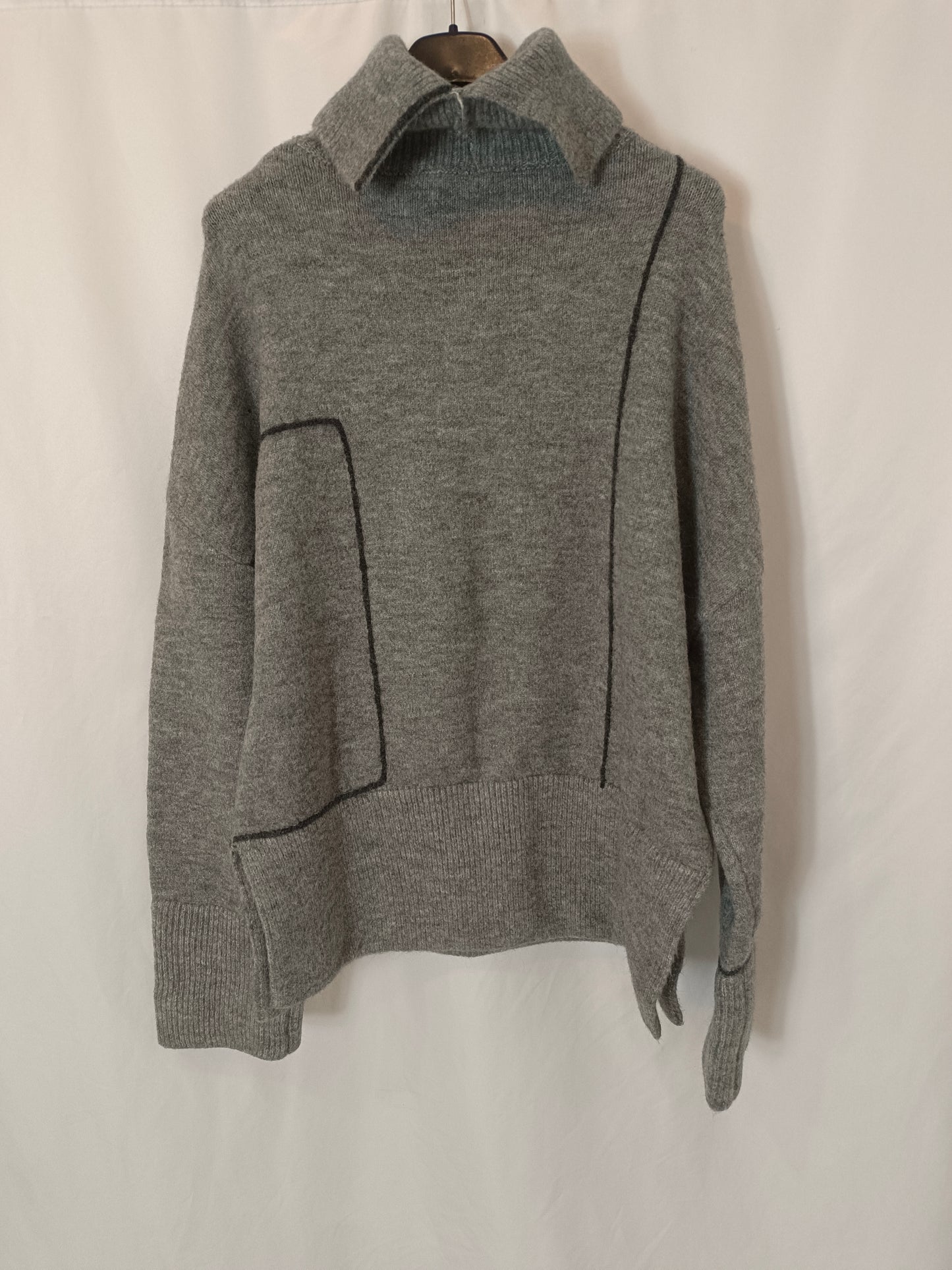 ZARA. Jersey gris costura T.m