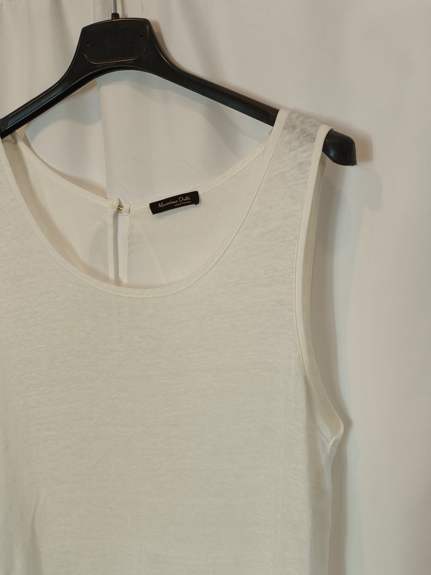 MASSIMO DUTTI. Camiseta blanca doble textura T.m