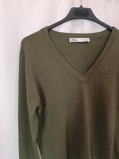 ZARA. Jersey verde botones T.m