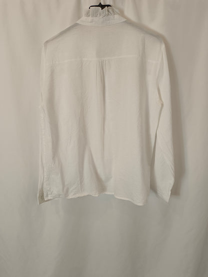 OTRAS. Blusa blanca encaje T.xl