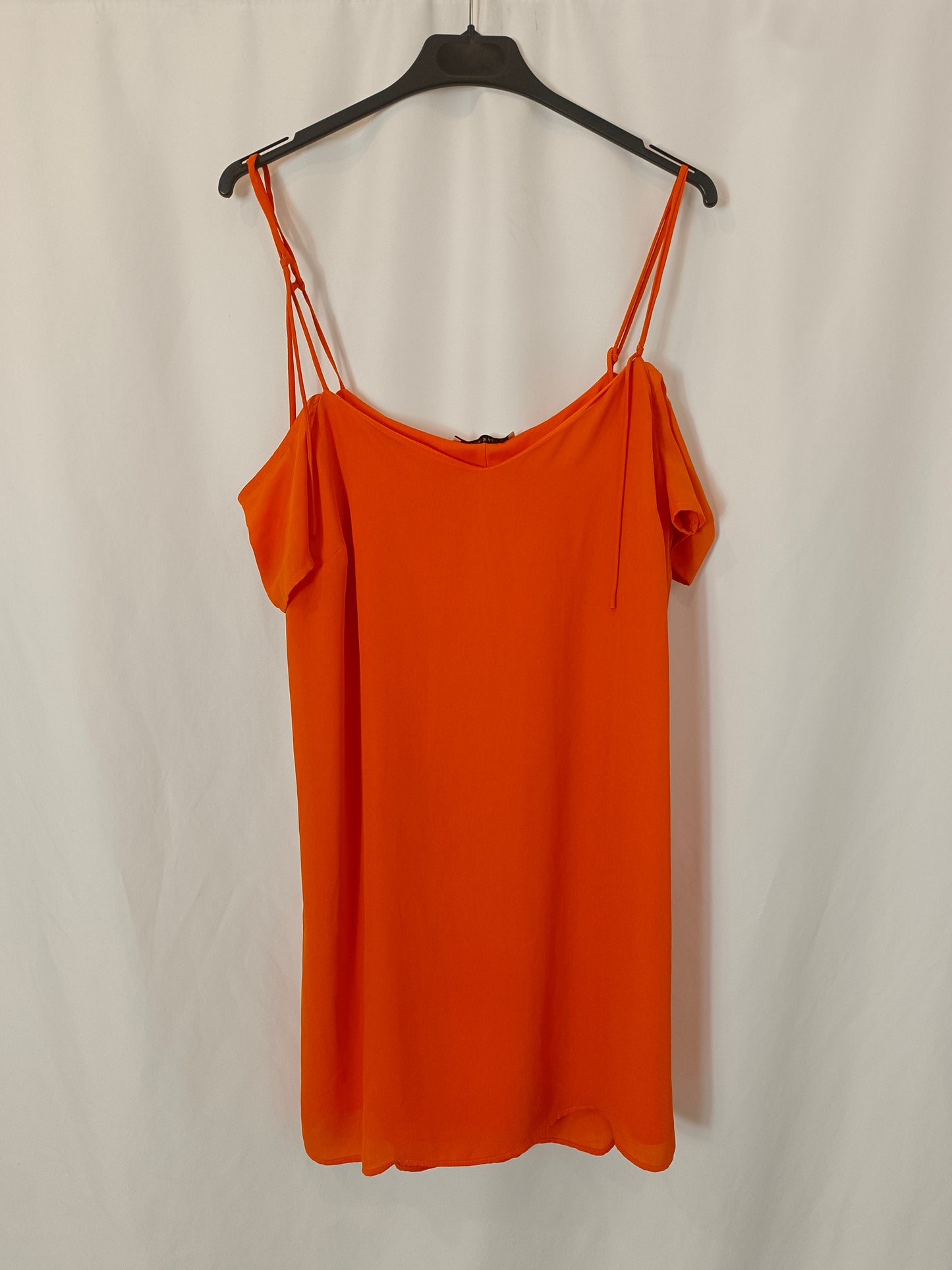 BERSHKA. Vestido corto Naranja T.m