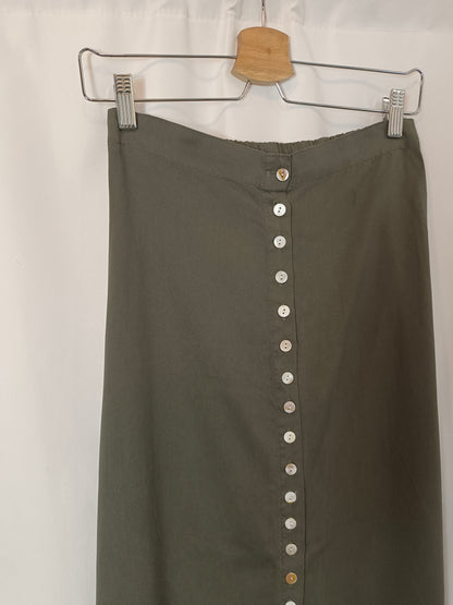 MULAYA. Falda verde midi abotonada T.m