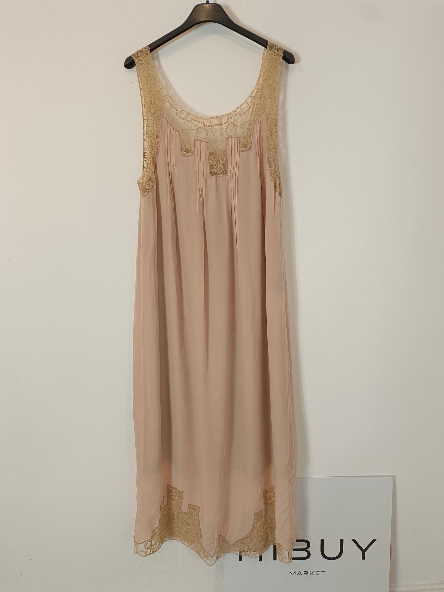 INTROPIA. Vestido rosa lencero T.38