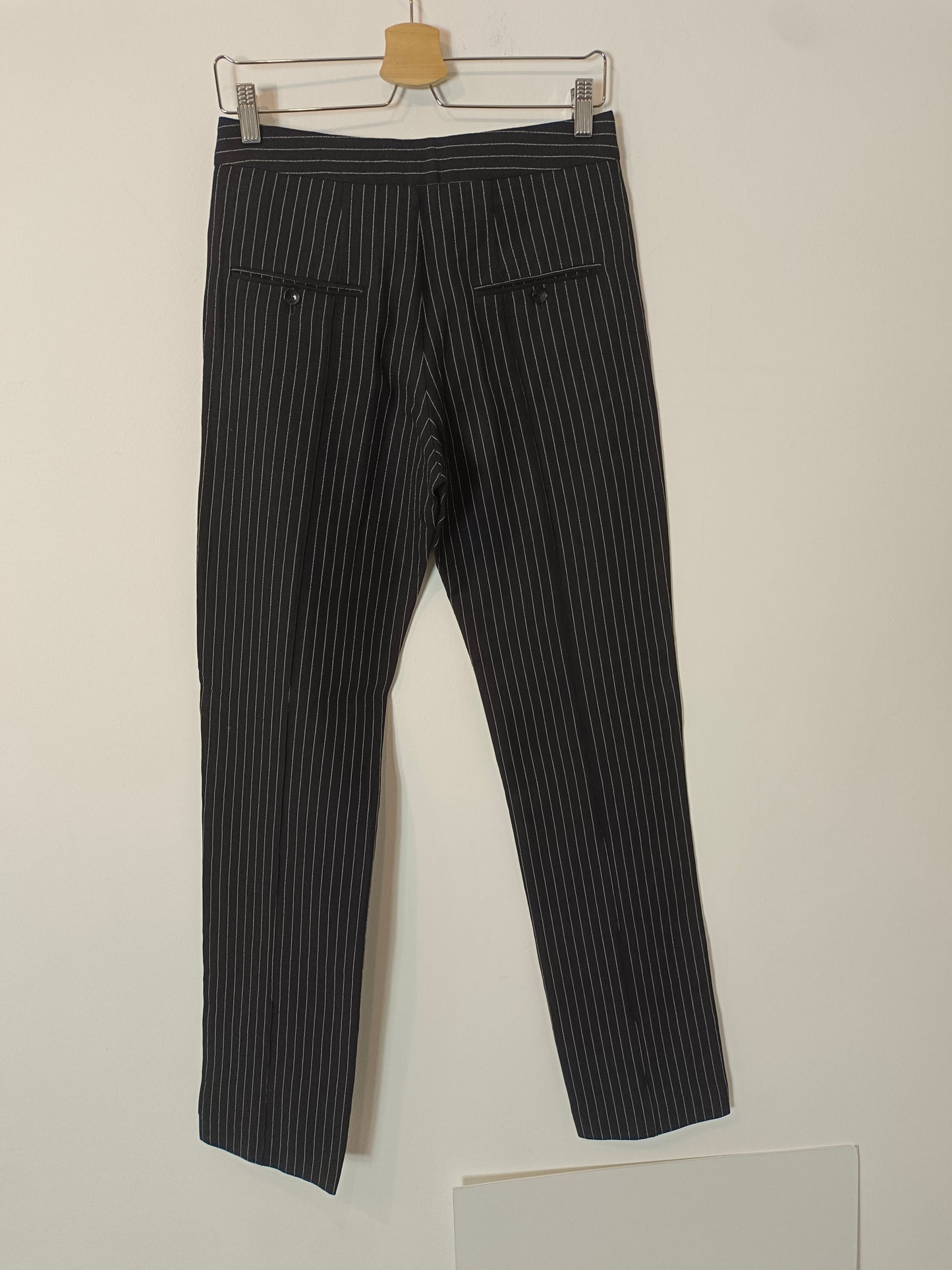 ISABEL MARANT. Pantalón negro rayas diplomáticas T.36