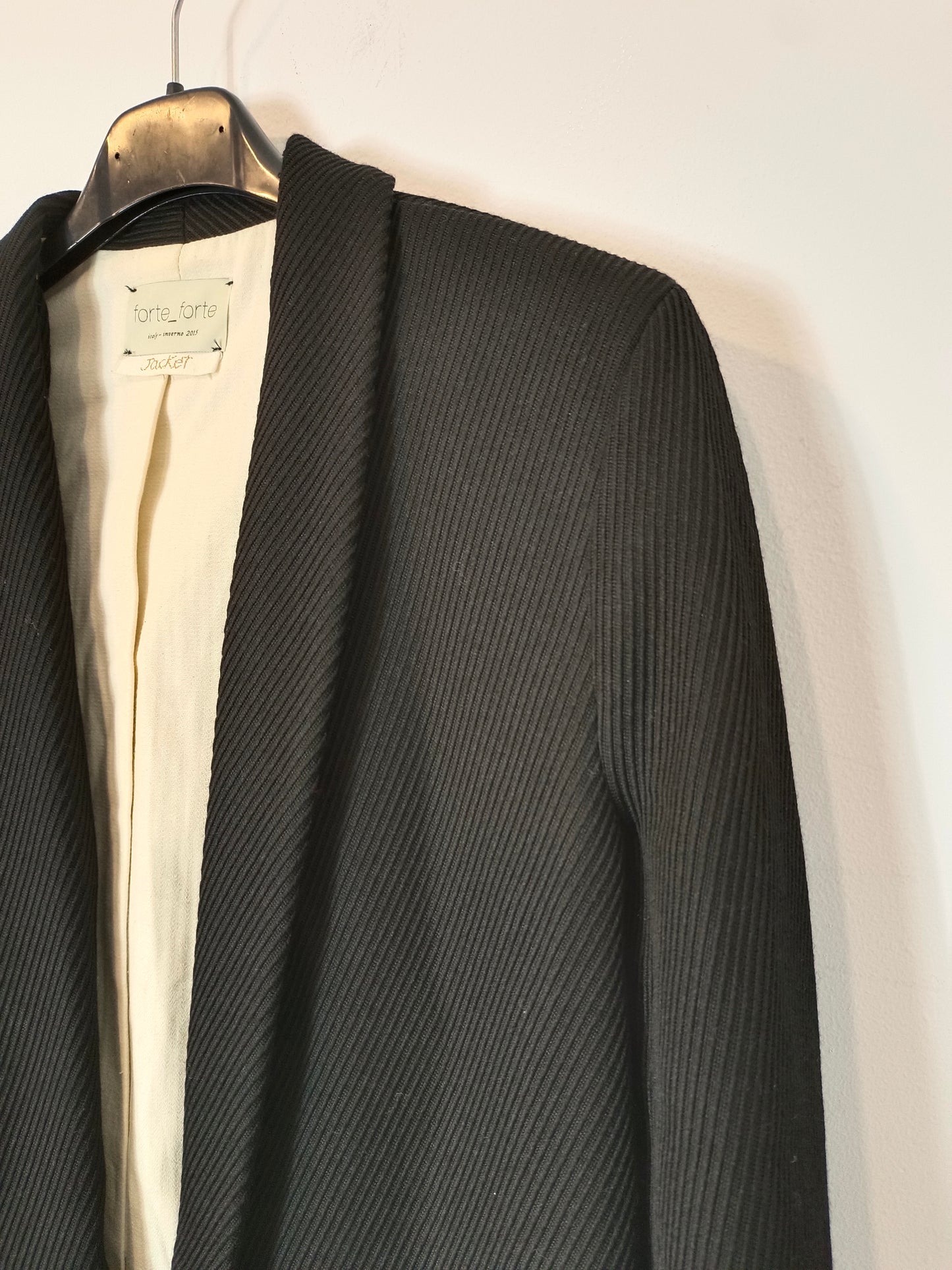 FORTE FORTE. Blazer negra lana. T 0 (XS)