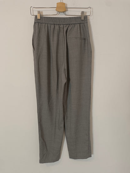 ZARA. Pantalón gris fluido  T.xs