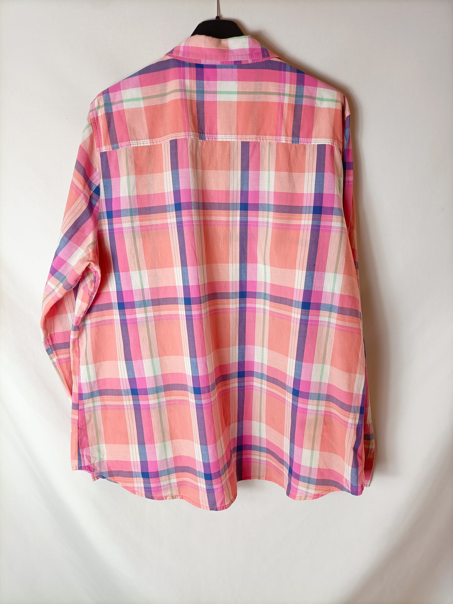 GAP. Camisa fina cuadros. T XL(chico)