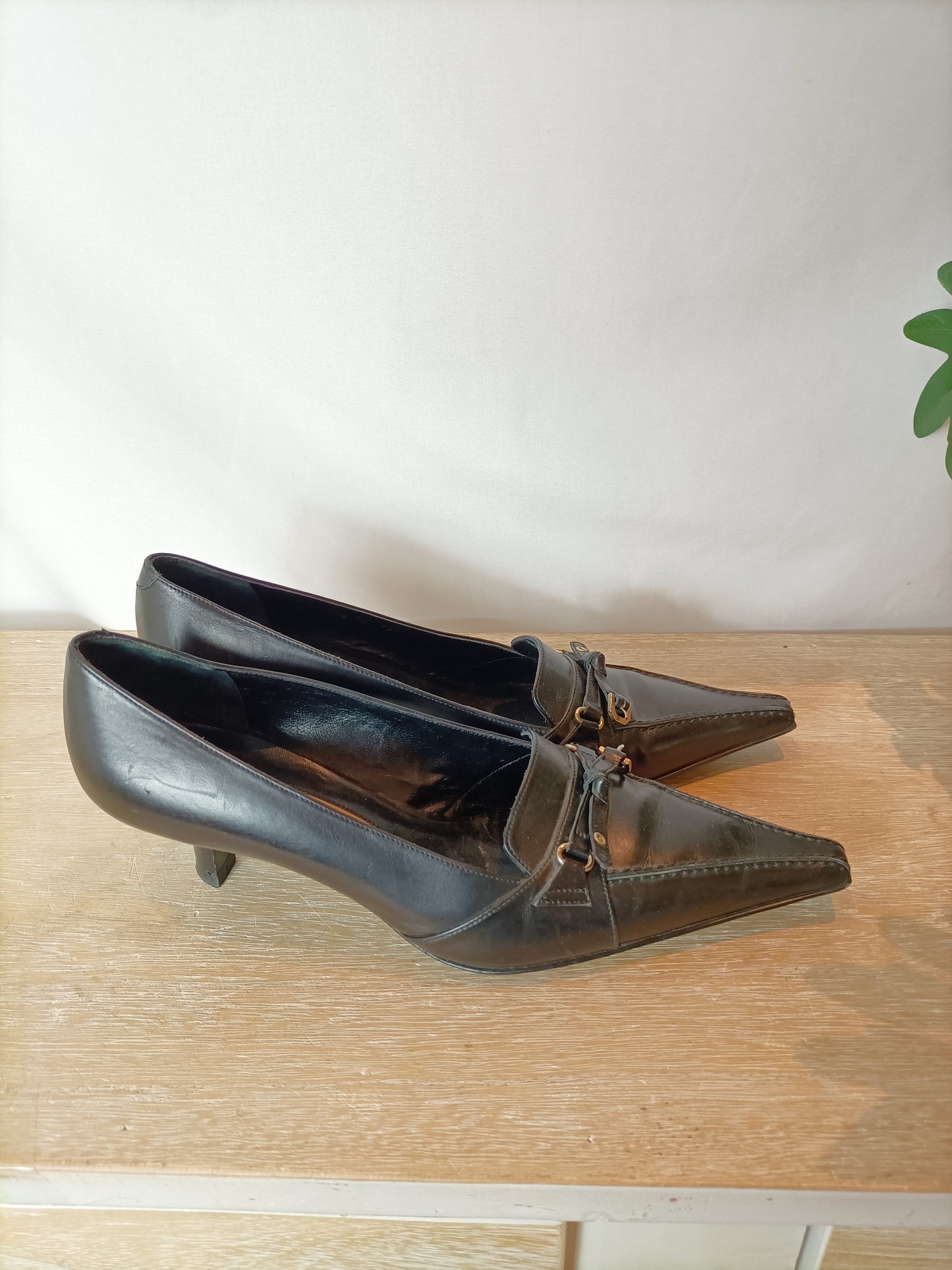 BALENCIAGA. Zapatos negros vintage. T 36