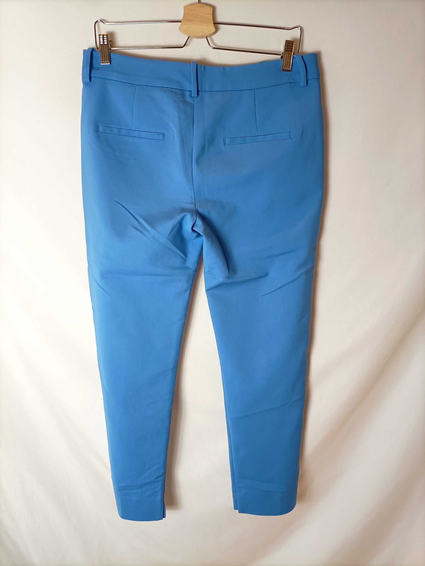 ZARA. Pantalón azul de vestir. T 38