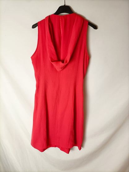 ADOLFO DOMINGUEZ. Vestido rojo cremalleras. T 38