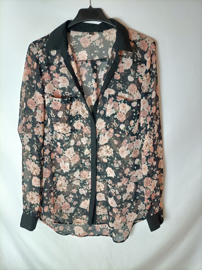 PIMKIE. Blusa negra flores T.u(s)