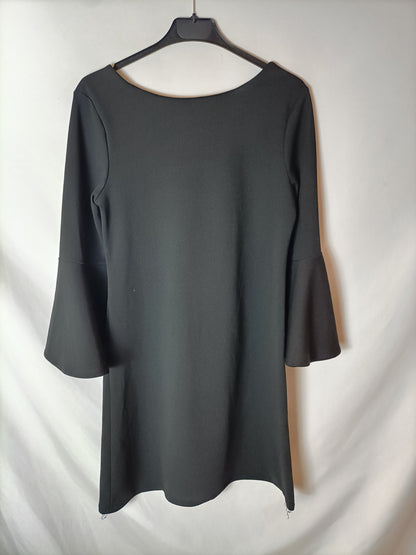 OTRAS. Vestido corto negro mangas T.u(s)