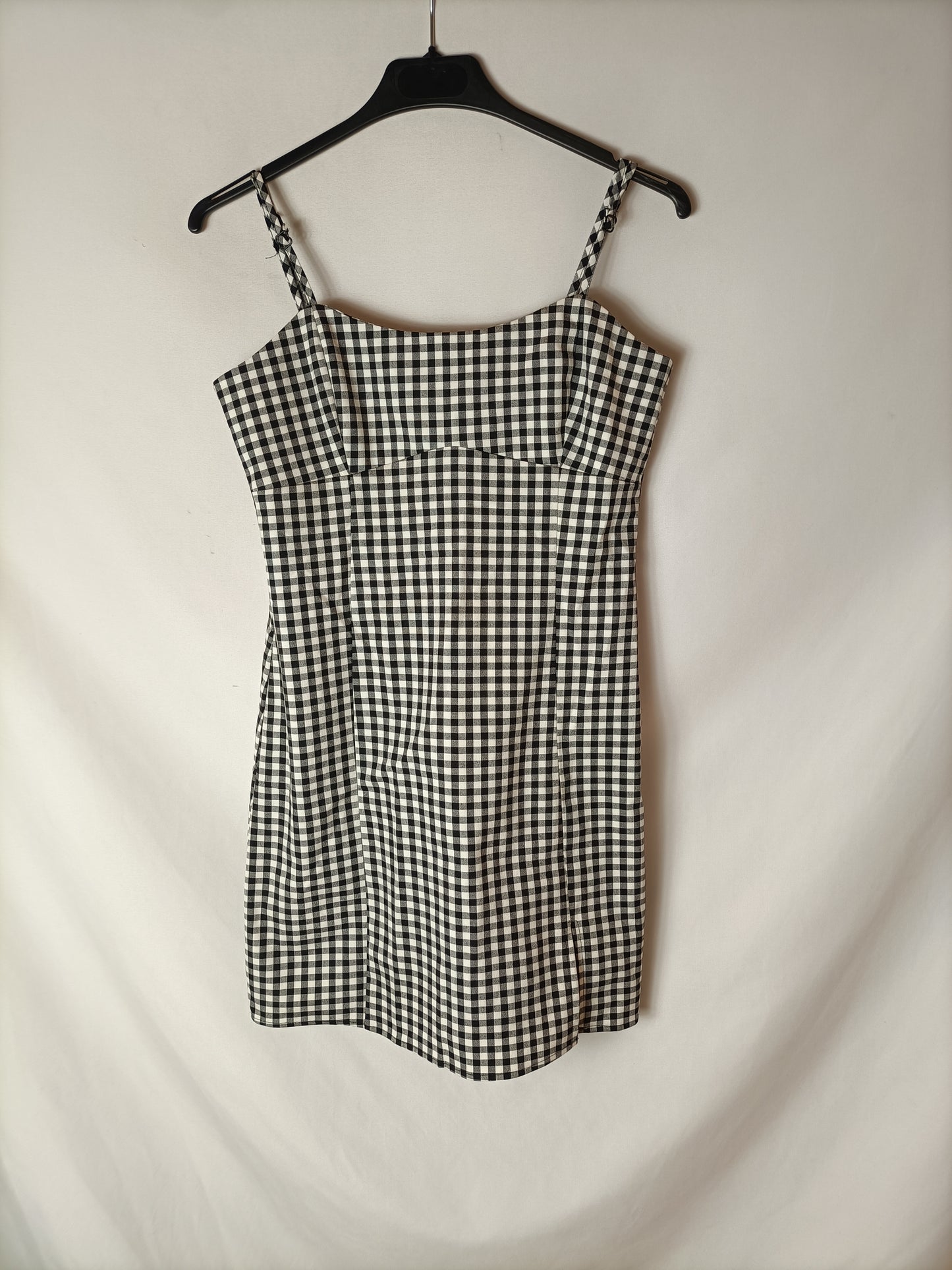 PULL&BEAR. Vestido cuadros vichi T.m