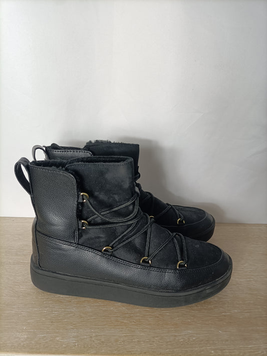 H&M. botines negros apreski T.42