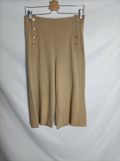 JOTAGE. Pantalón culotte botones T.38