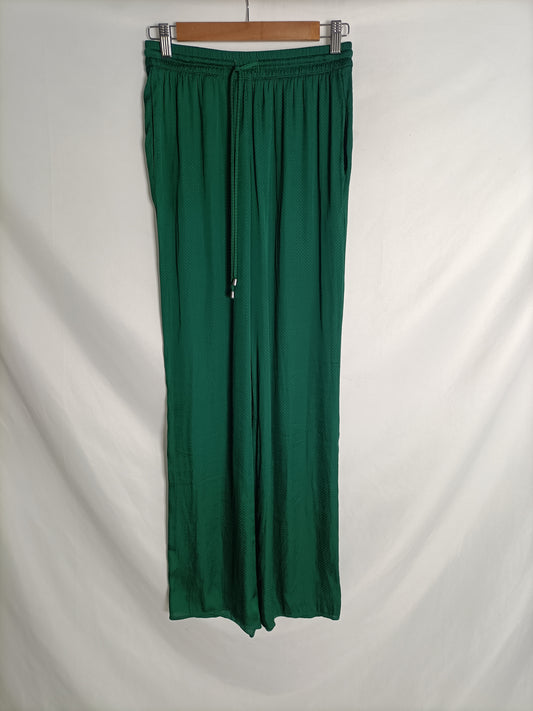 ZARA. Pantalón palazzo verde T.xs