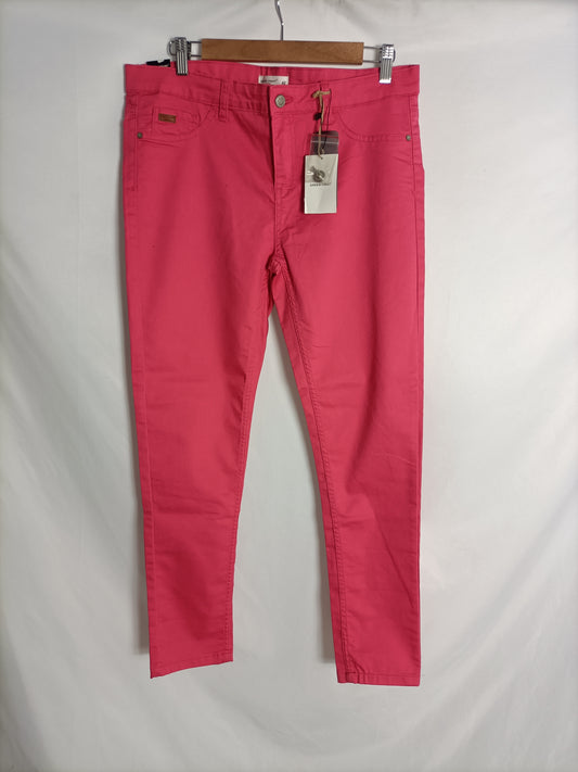 GREEN COAST. Jeans rosas pitillo t. 42