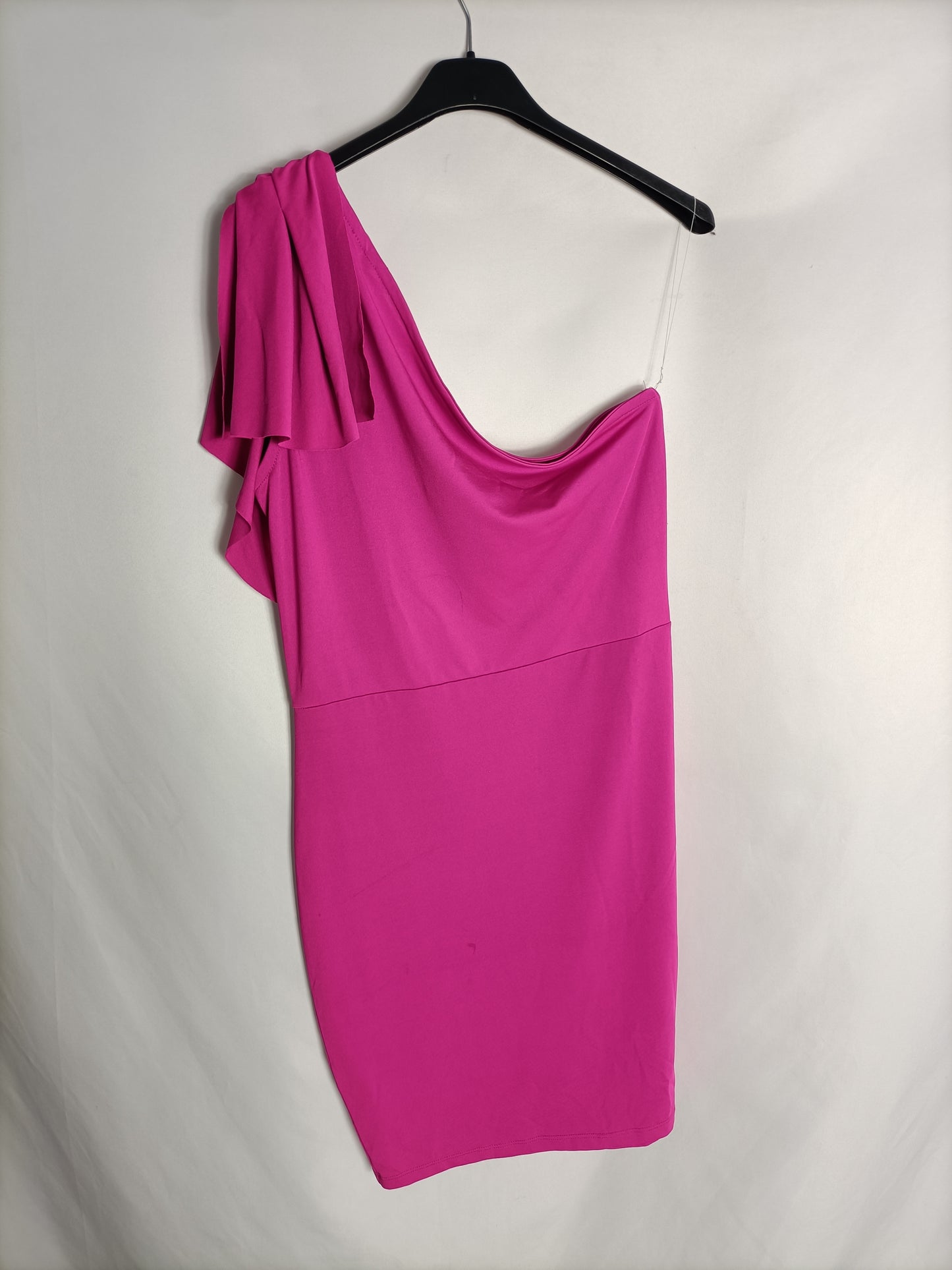 ASOS. Vestido asimétrico rosa T.38