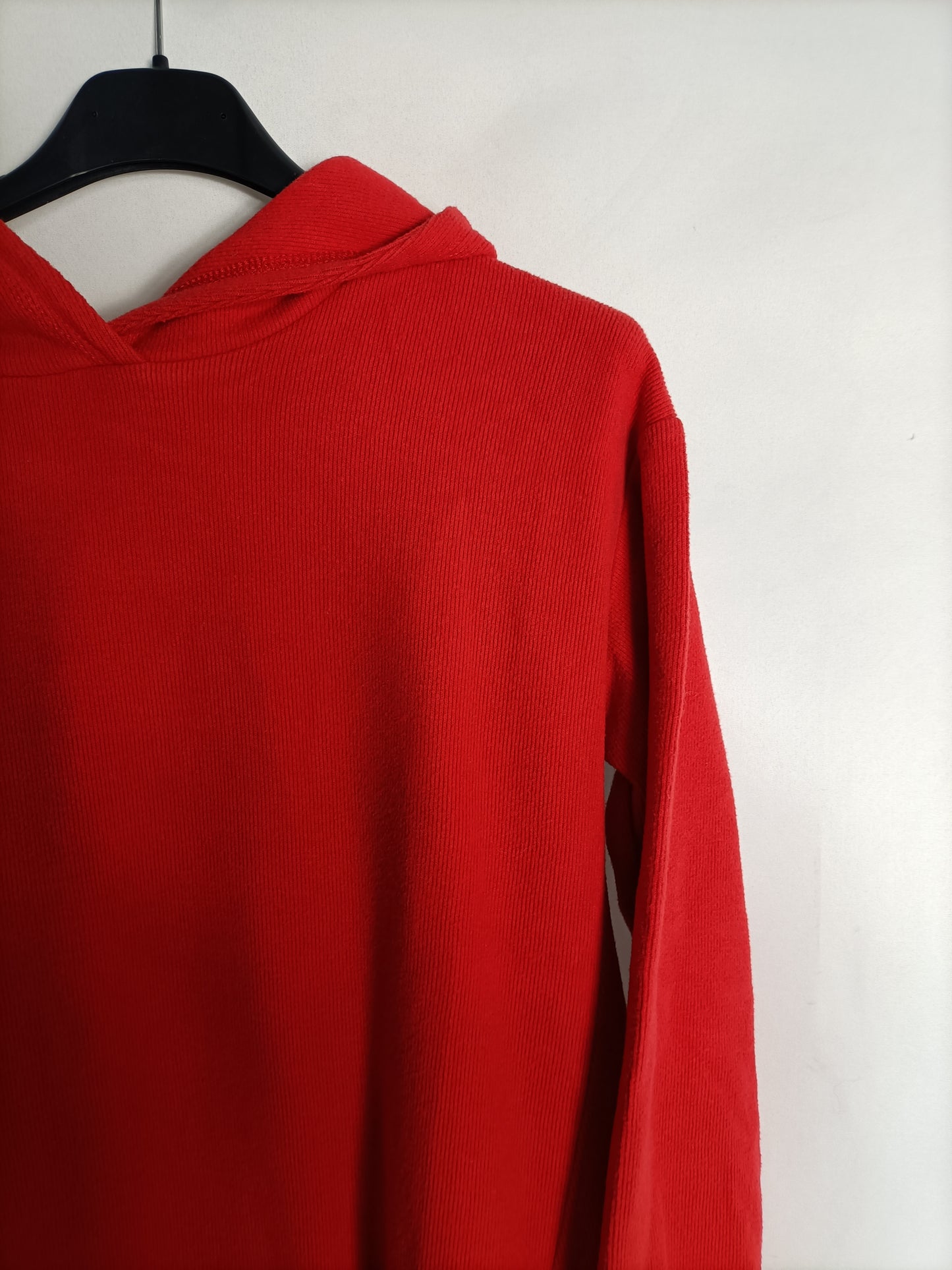 ZARA. Vestido rojo capucha T.11/12(xxs)