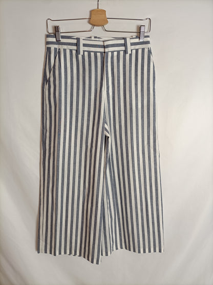 ZARA.Pantalón culotte rayas T.xs