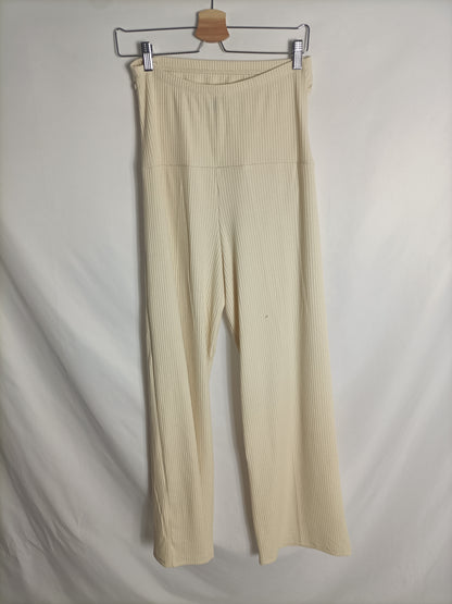 PRIMARK. Pantalón beige canalé T.42/44