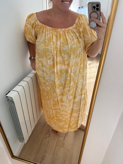 H&M. Vestido largo amarillo flores T.xxl