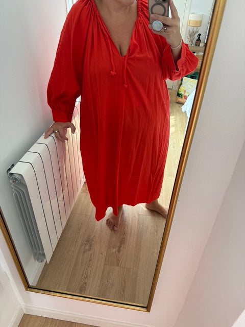 H&M. Vestido largo rojo detalle cuerda cuello  T.xxl