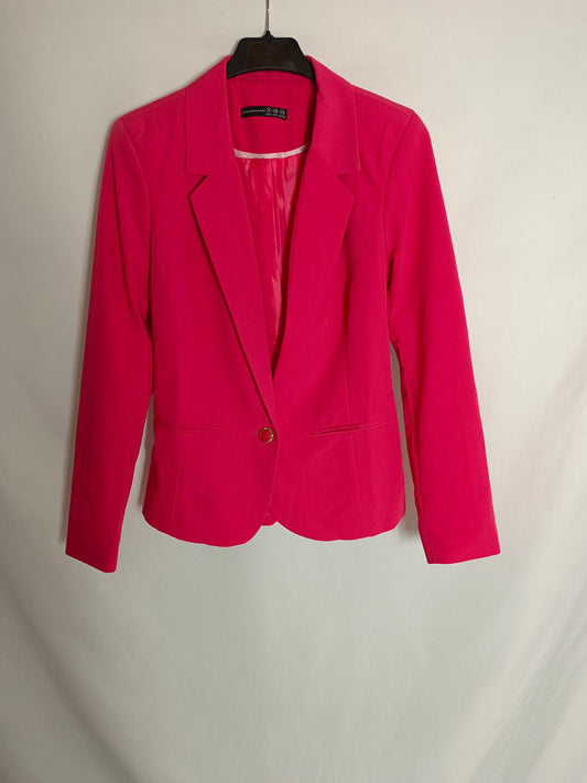 PRIMARK. Blazer coral entallada T.36