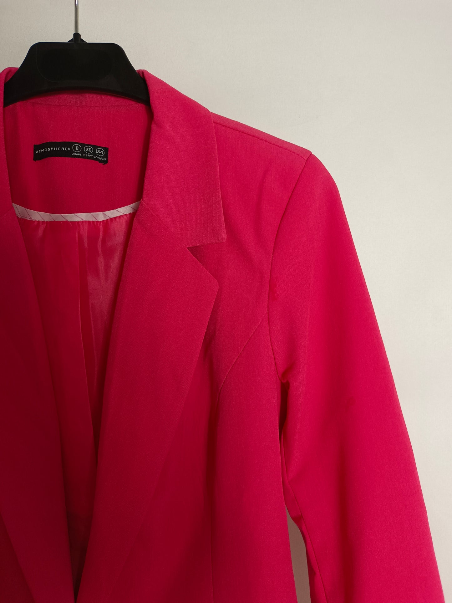 PRIMARK. Blazer coral entallada T.36