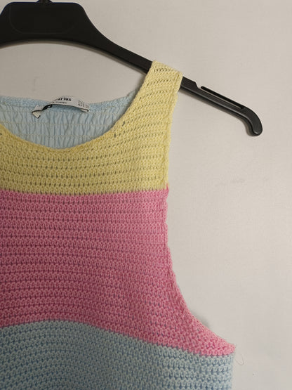 STRADIVARIUS. Top punto colores T.xs