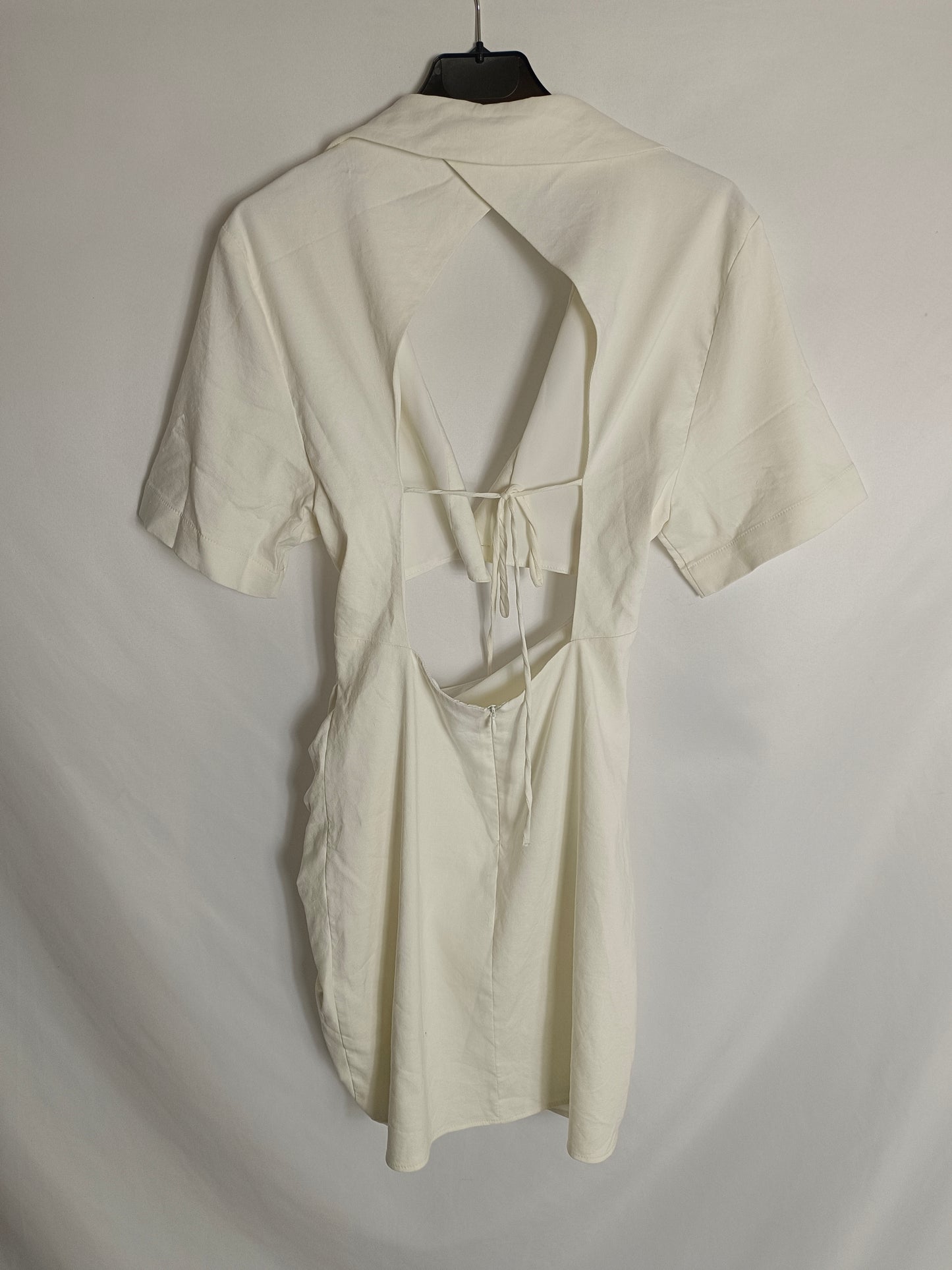 ZARA. Vestido blanco aperturas T.m