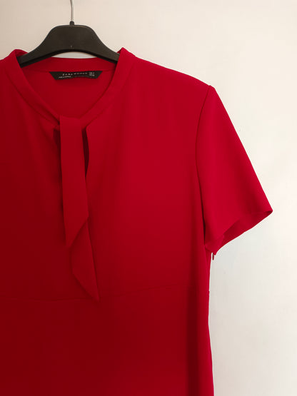 ZARA. Vestido rojo lazada T.m