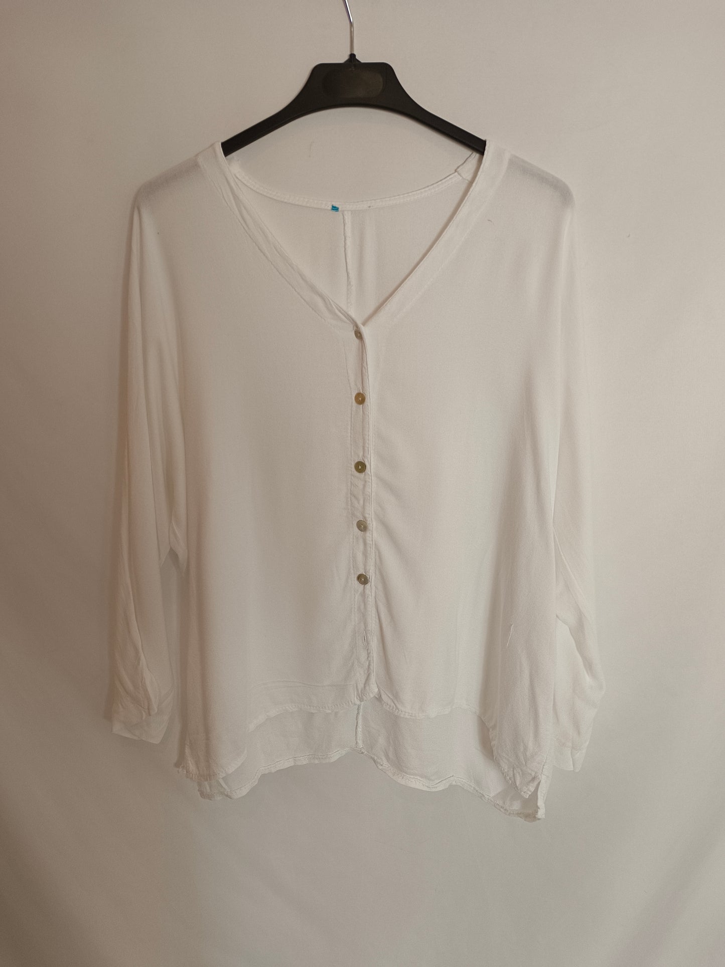 OTRAS. Blusa blanca básica T(s)