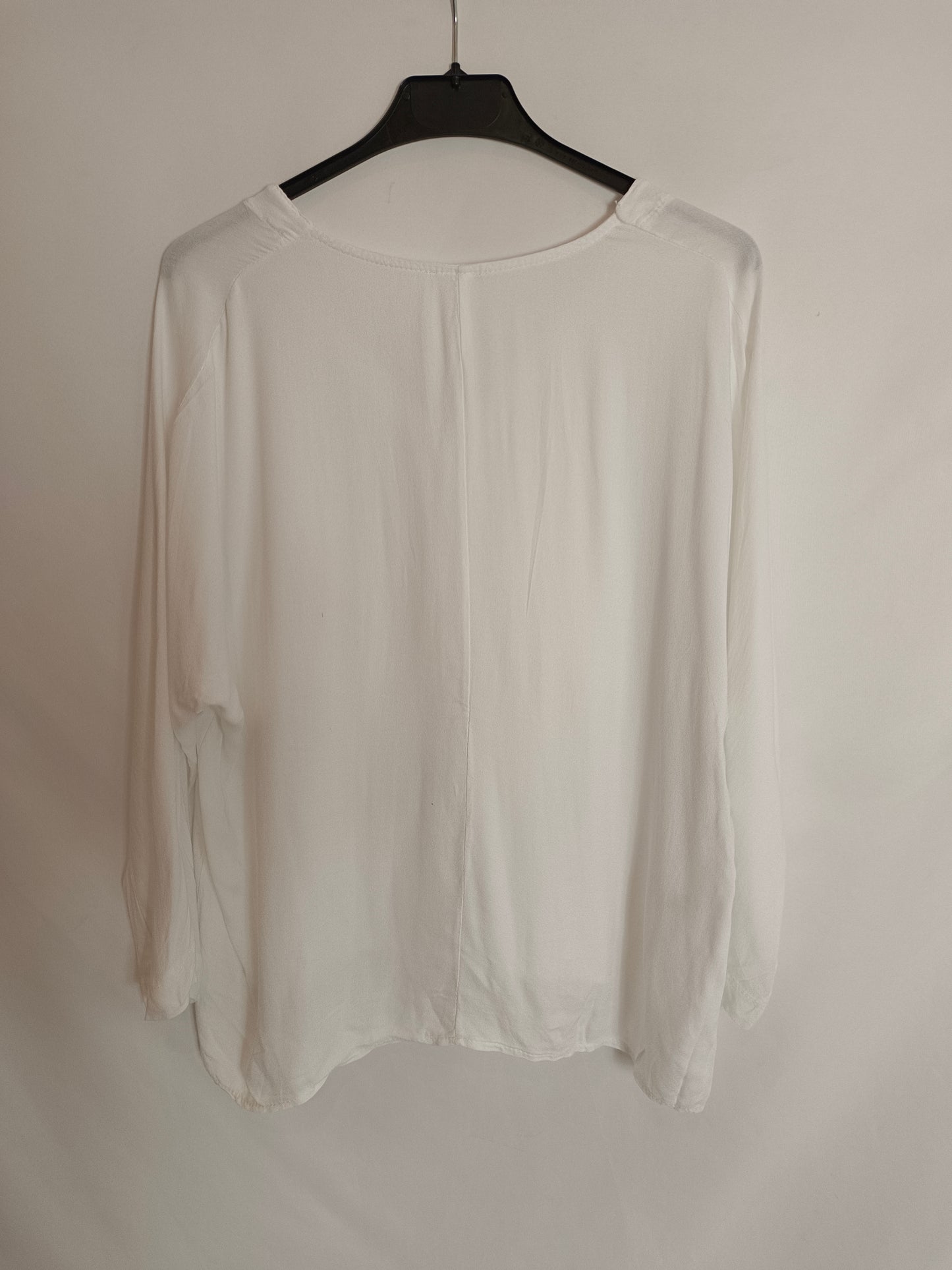 OTRAS. Blusa blanca básica T(s)