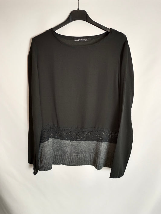 ZARA. Blusa negra doble textura T.m