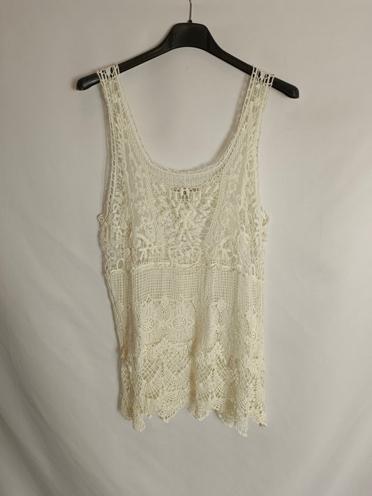 ZARA. Top blanco croché T.s