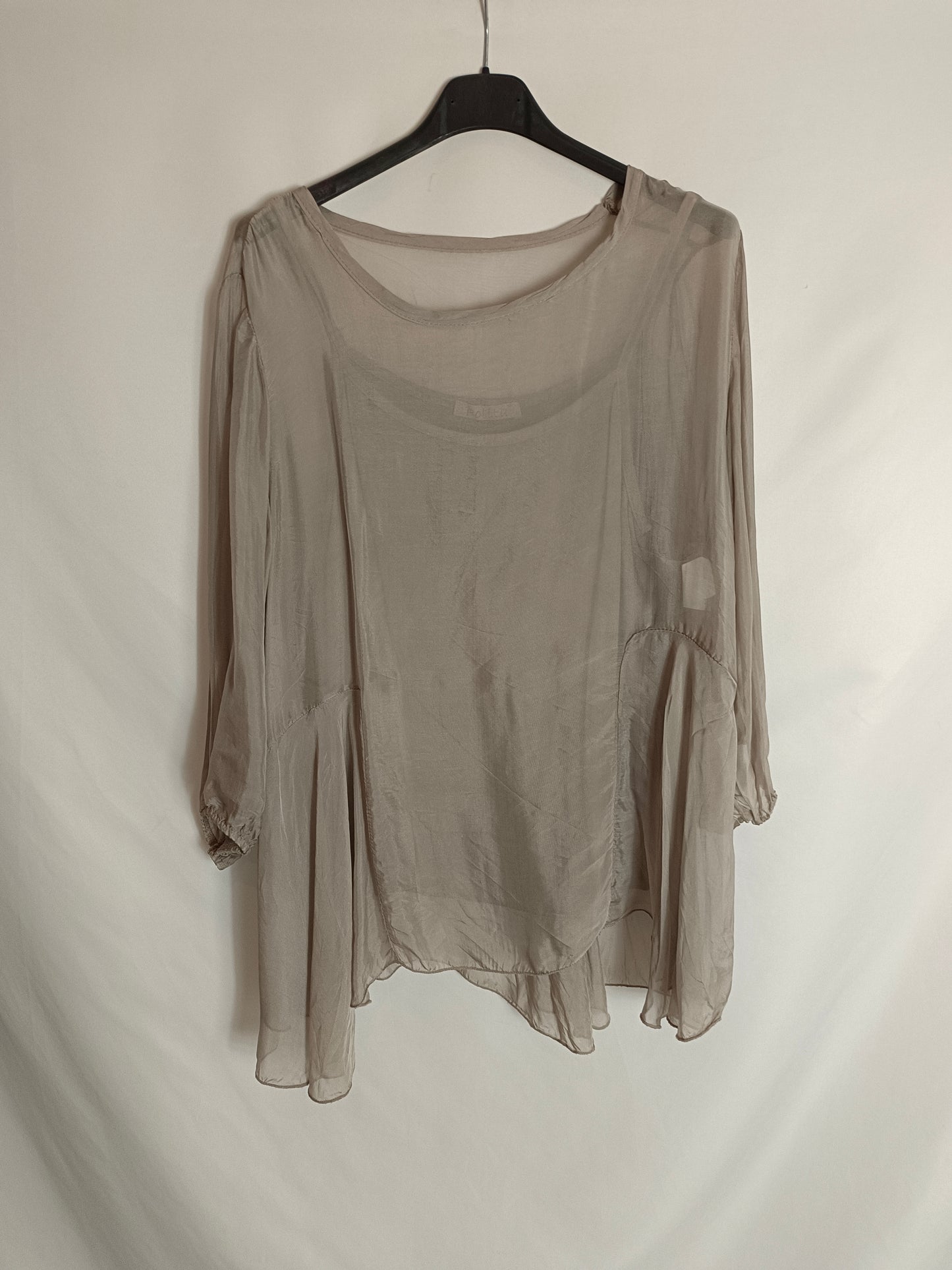 POLÍTA. Blusa beige fluida TU(s)