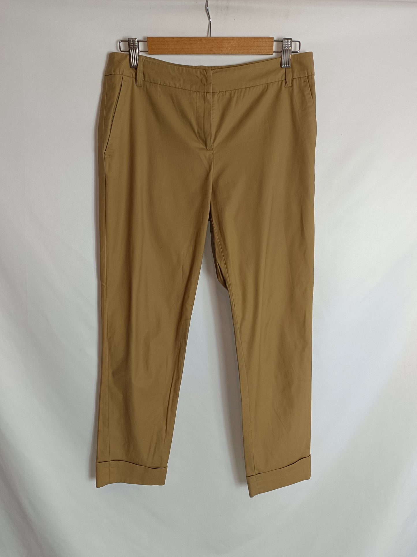 MAJE. Pantalón camel de vestir T.36