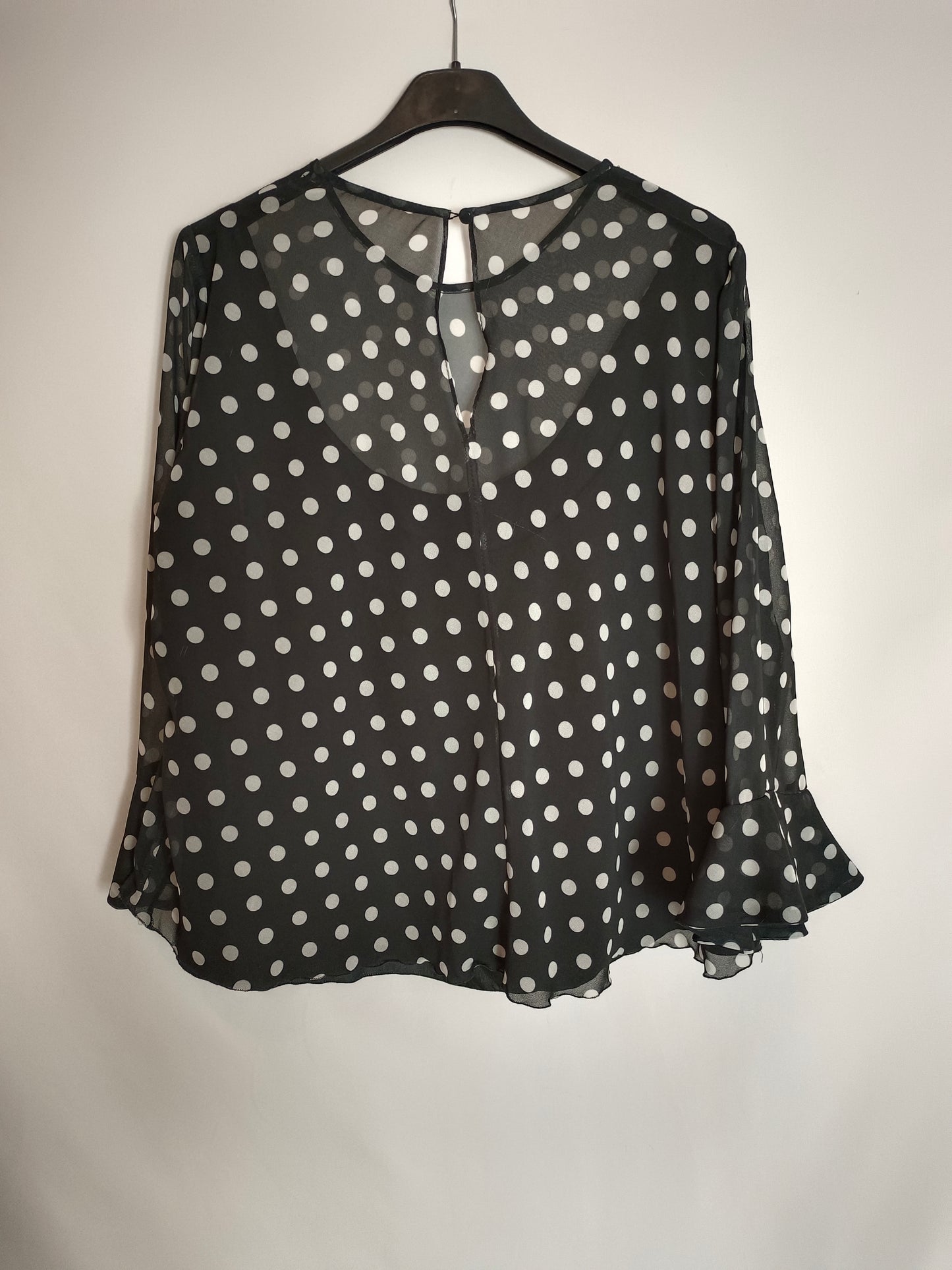 OTRAS. Blusa negra lunares TU(S)