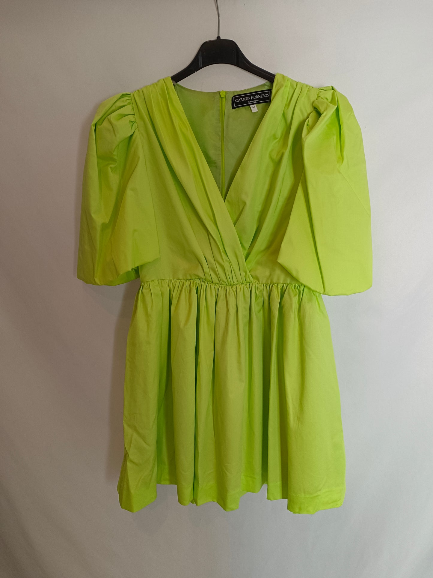 CARMEN HORNEROS. Vestido corto verde T.s