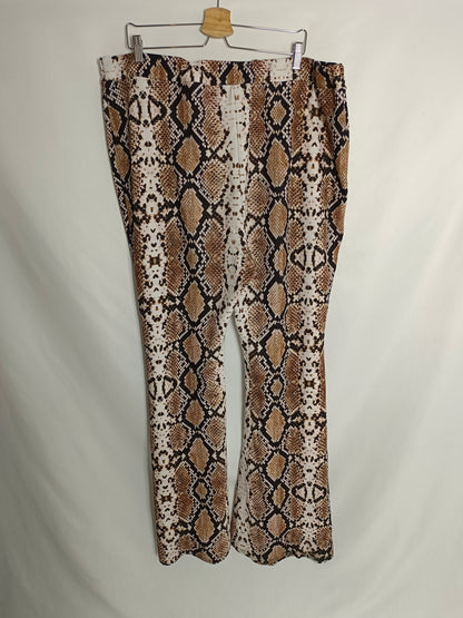 LASULA. Pantalón animal print T.24plus (50)