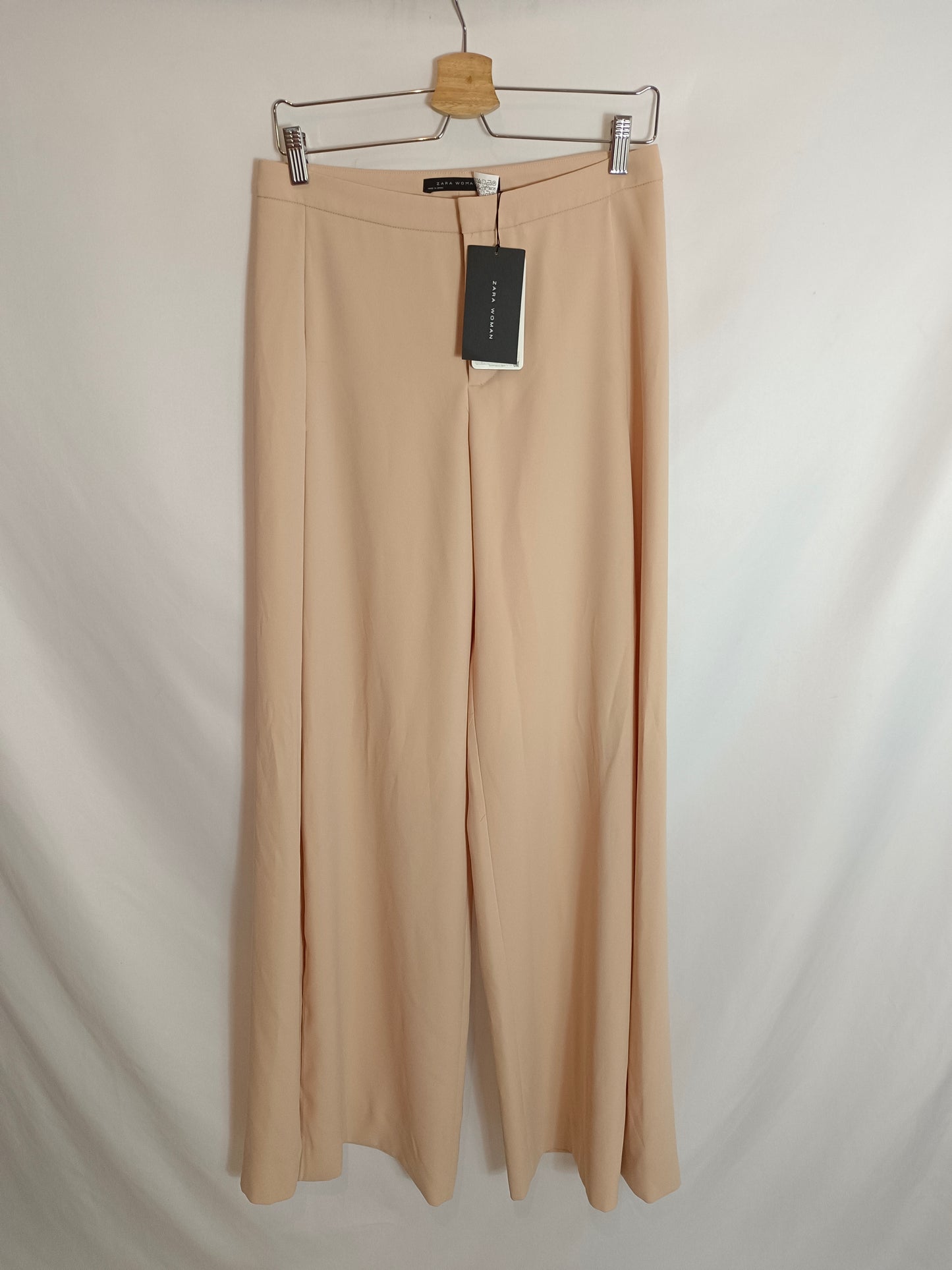 ZARA. Pantalón palazzo beige T.xs